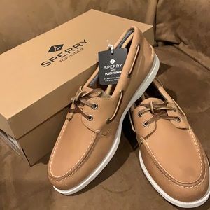 NWT Speery plushwave leather men’s loader oatmeal 8.5